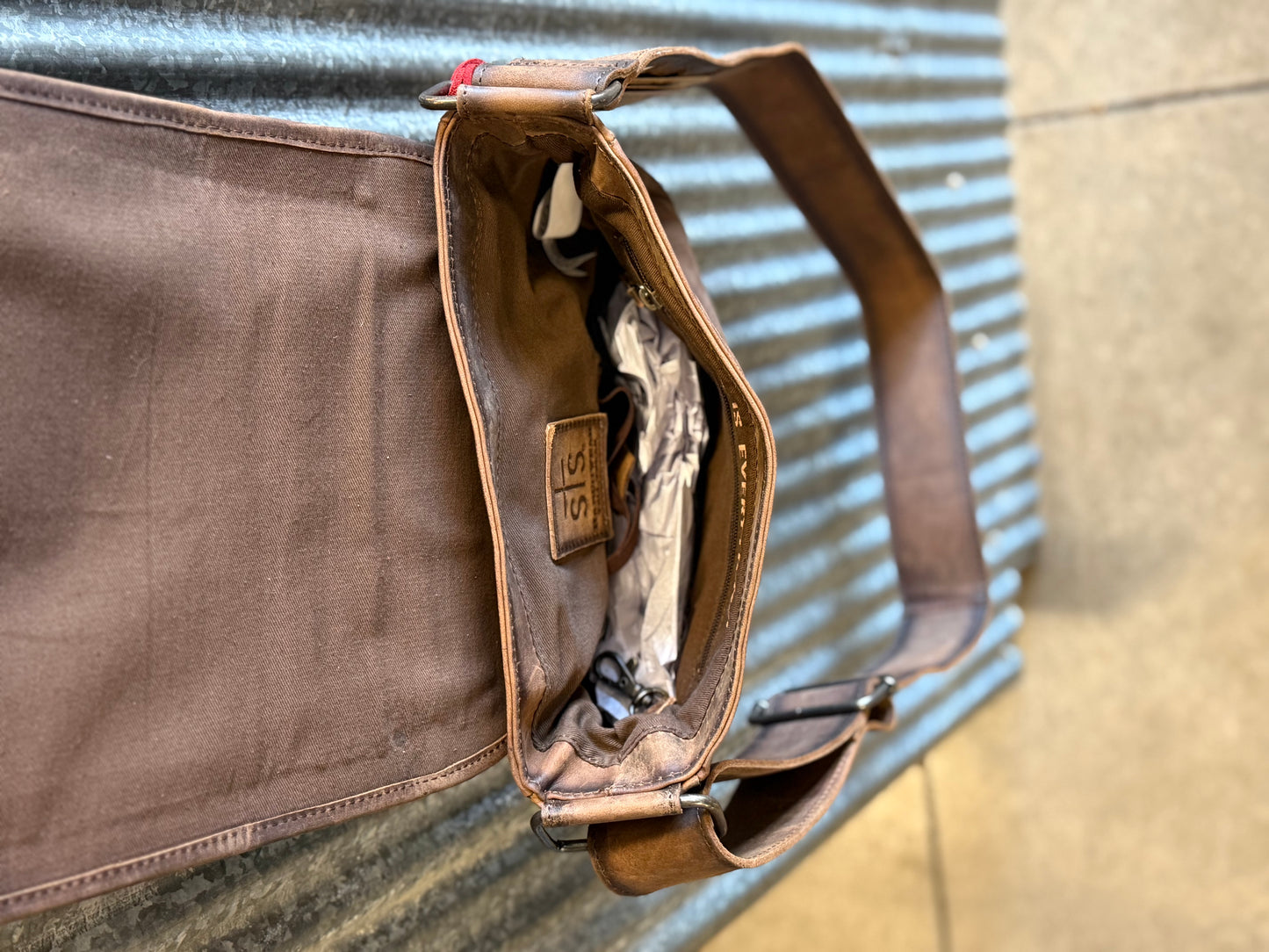 Roswell Cowhide Della Crossbody