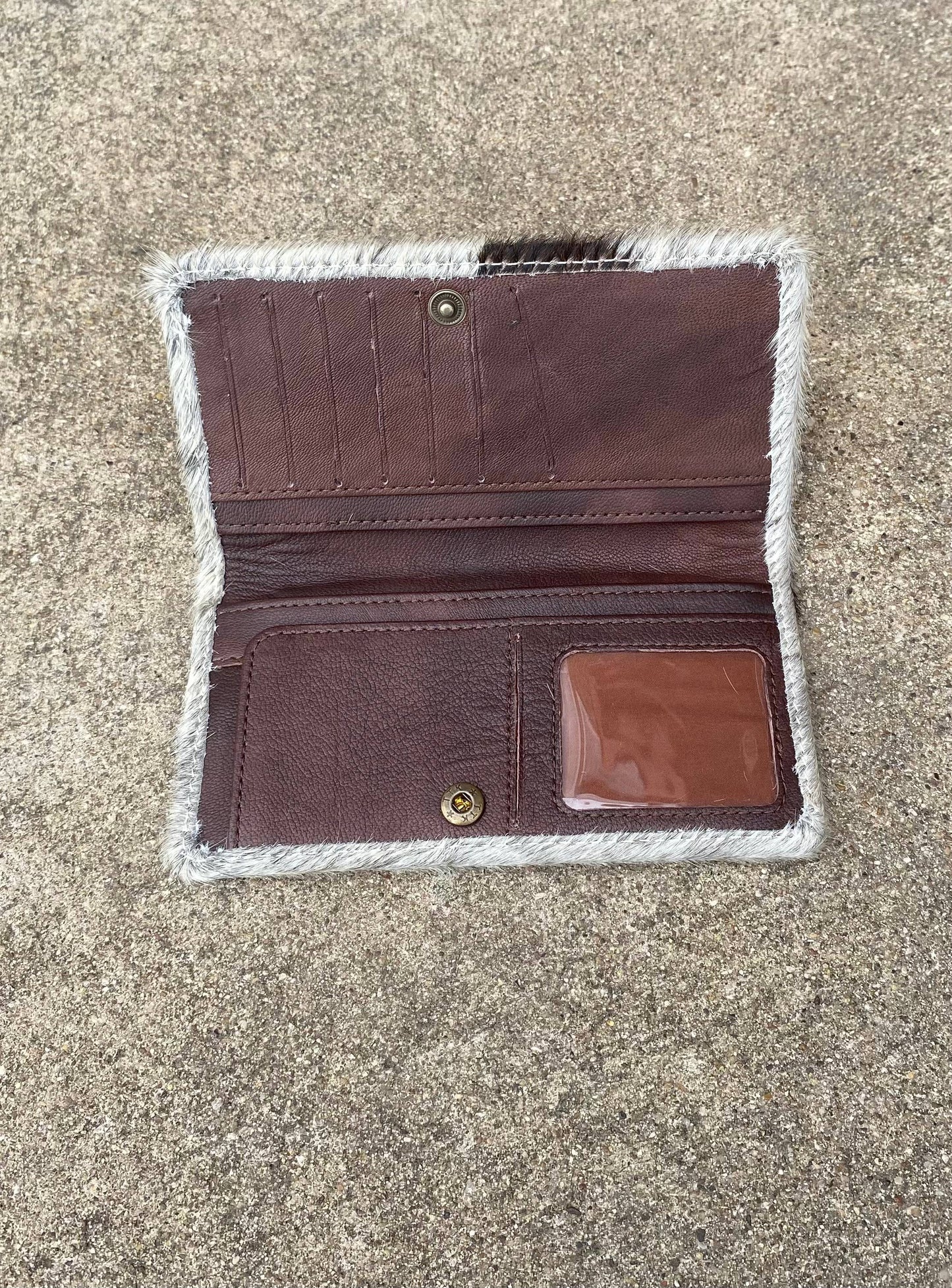 James Cowhide Tooled Mens wallet