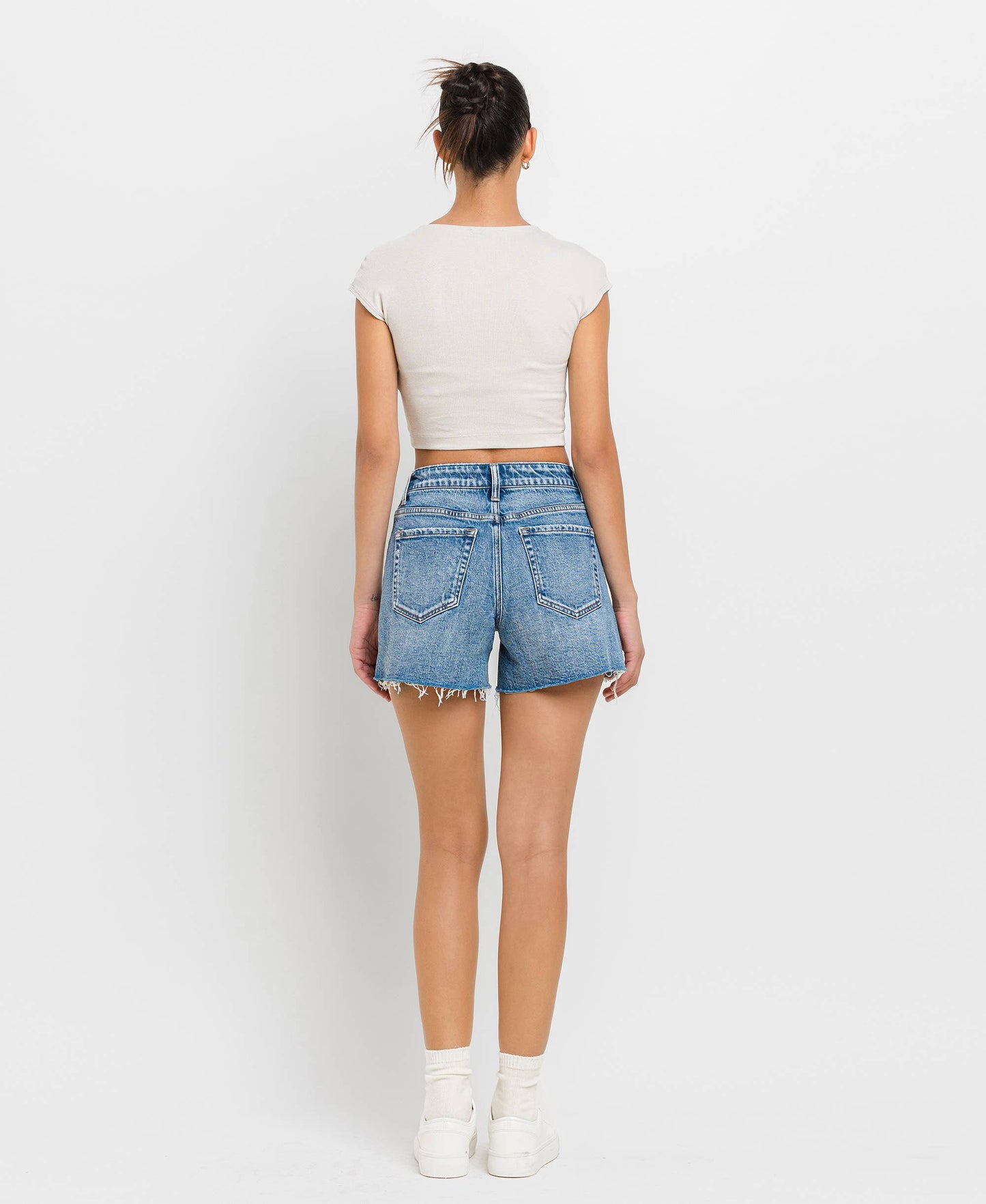 HIGH RISE WAIST CLEAN CUT A LINE SHORTS T6368: INNER CIRCLE