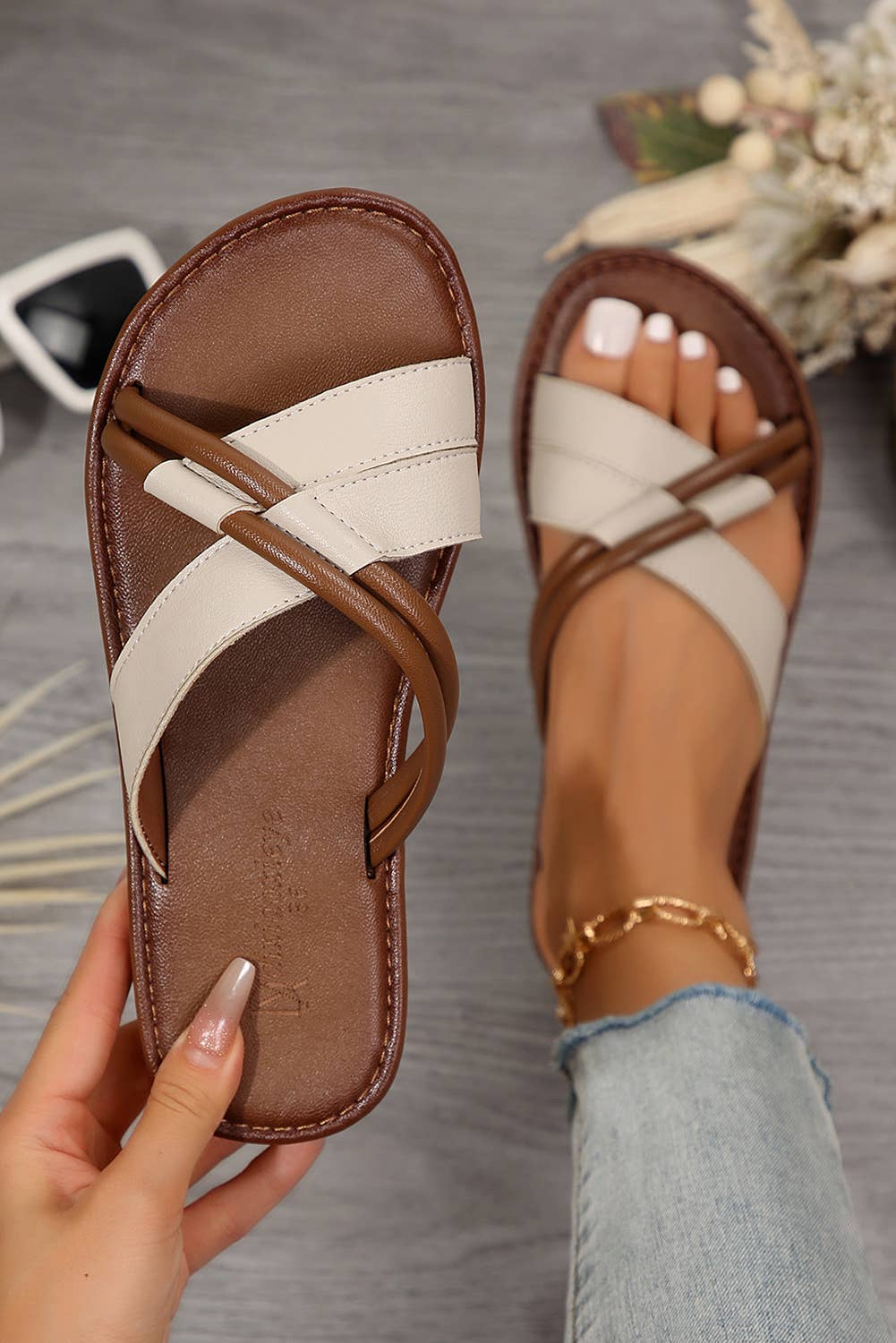 Leather Criss Cross Flat Slippers: Cream