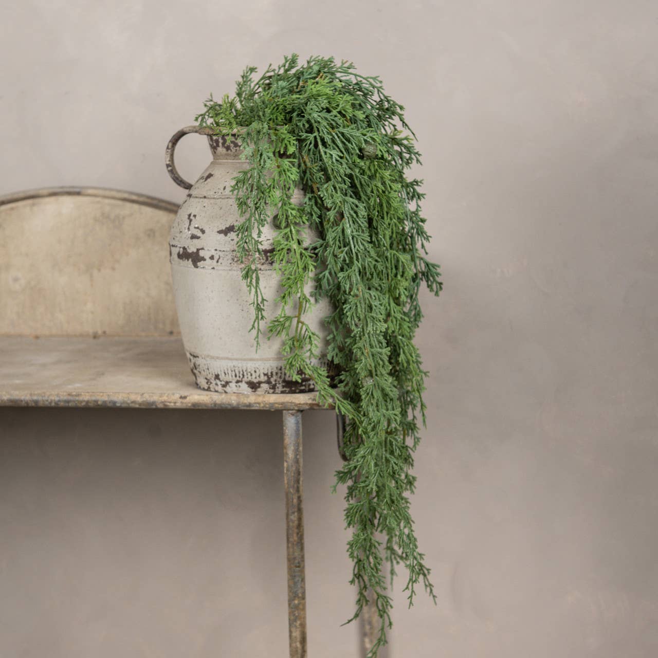 30" SOFT TOUCH WEEPING CEDAR