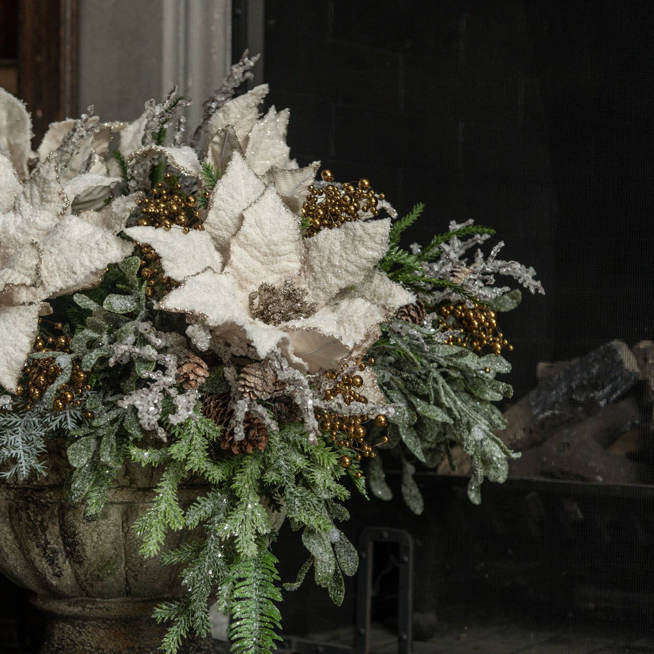 34" RED CEDAR HANGING BUSH
