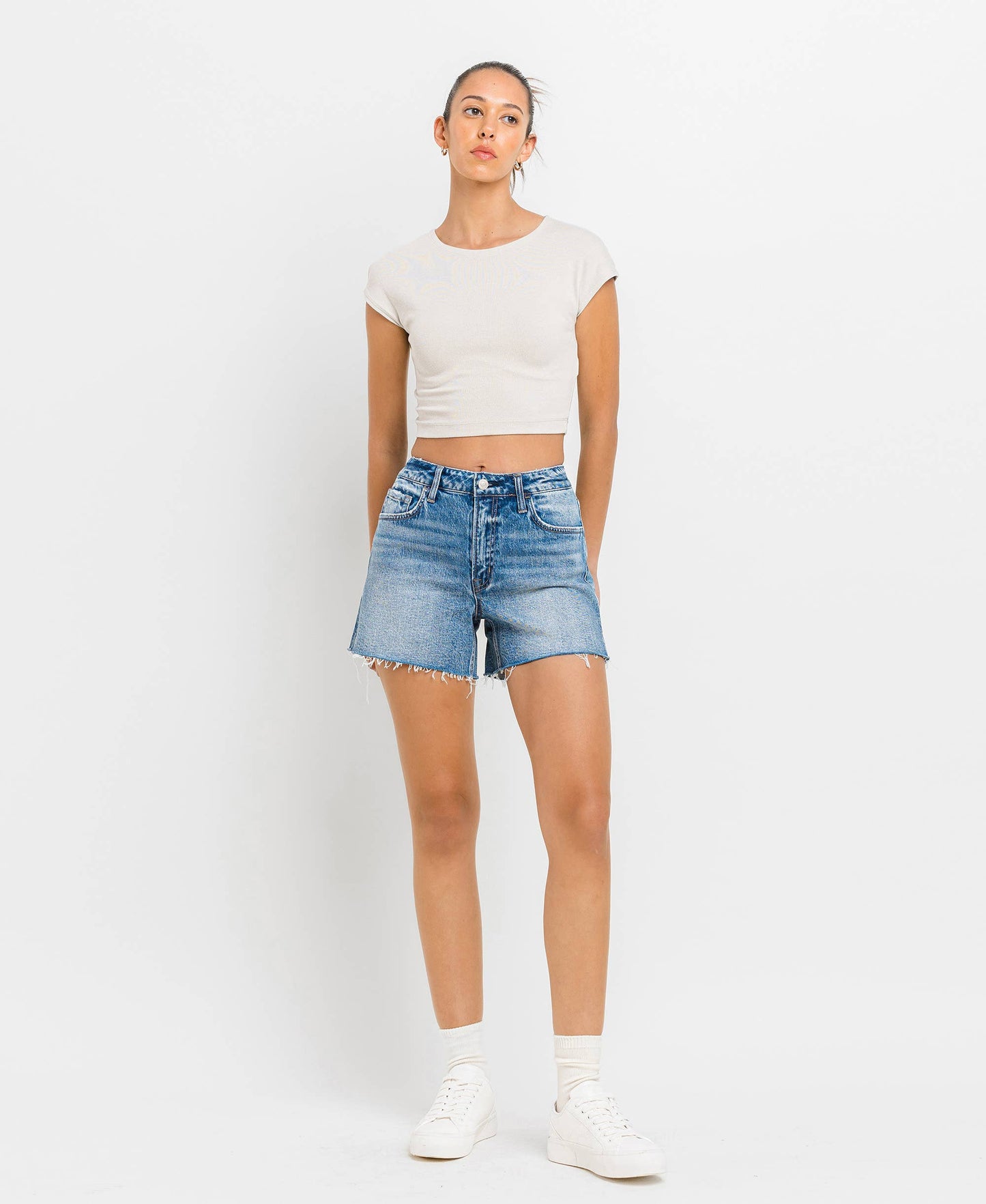 HIGH RISE WAIST CLEAN CUT A LINE SHORTS T6368: INNER CIRCLE