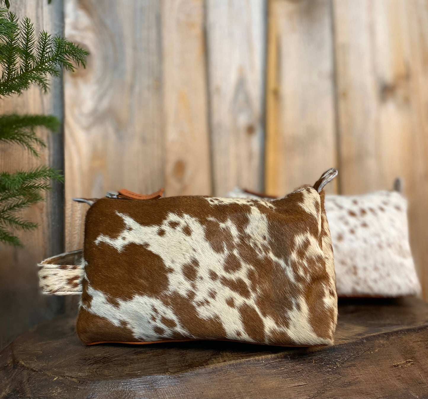 Cowhide Kit Bag - Toiletry    