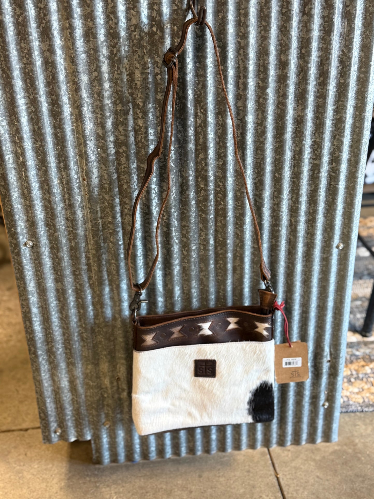 Roswell Cowhide Vivian Crossbody