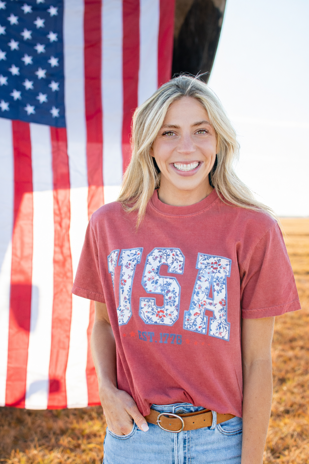 Westen Patriotic Floral 'USA' Washed Red Graphic Tee