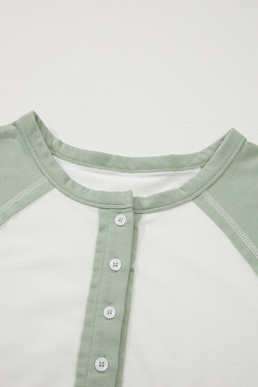 Colorblock Raglan Short Sleeve Half Buttons High Low T Shirt