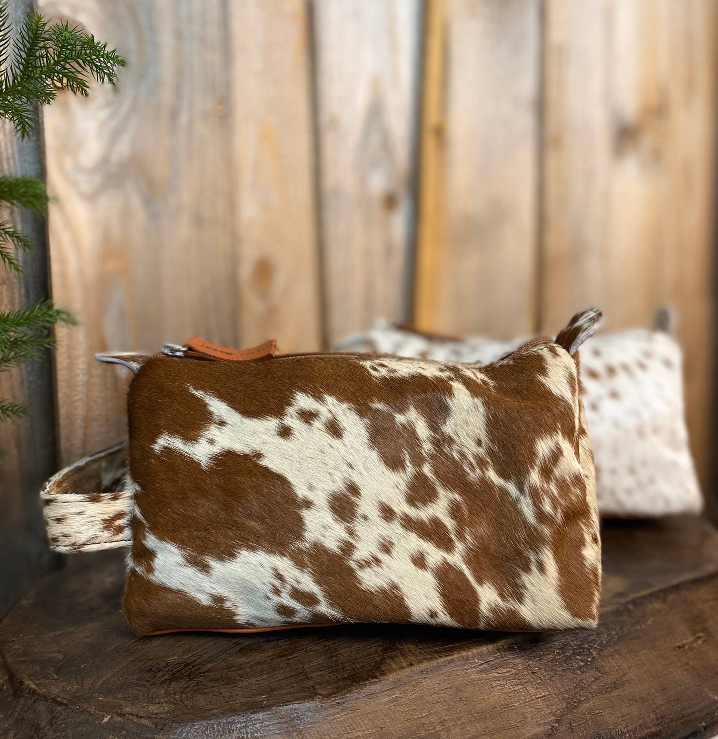 Cowhide Kit Bag - Toiletry    