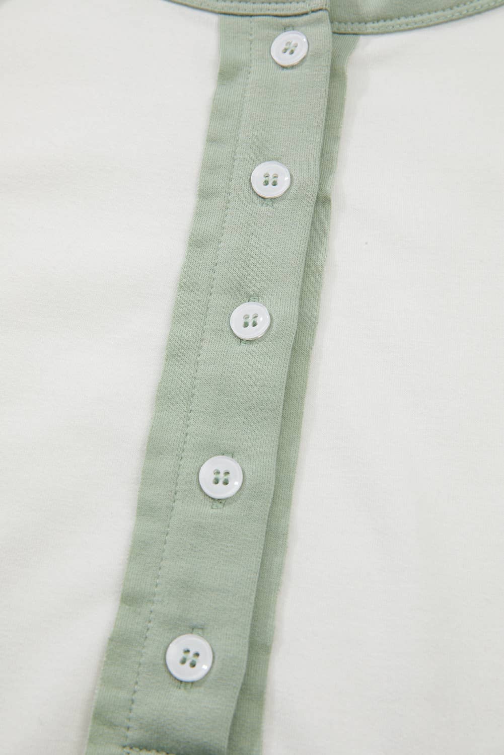 Colorblock Raglan Short Sleeve Half Buttons High Low T Shirt