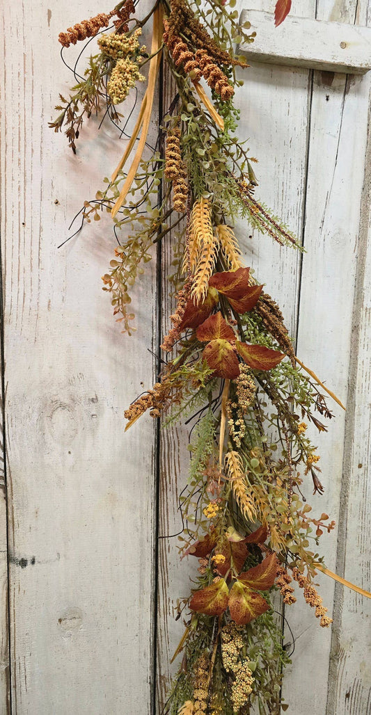 A Fall Gathering Garland