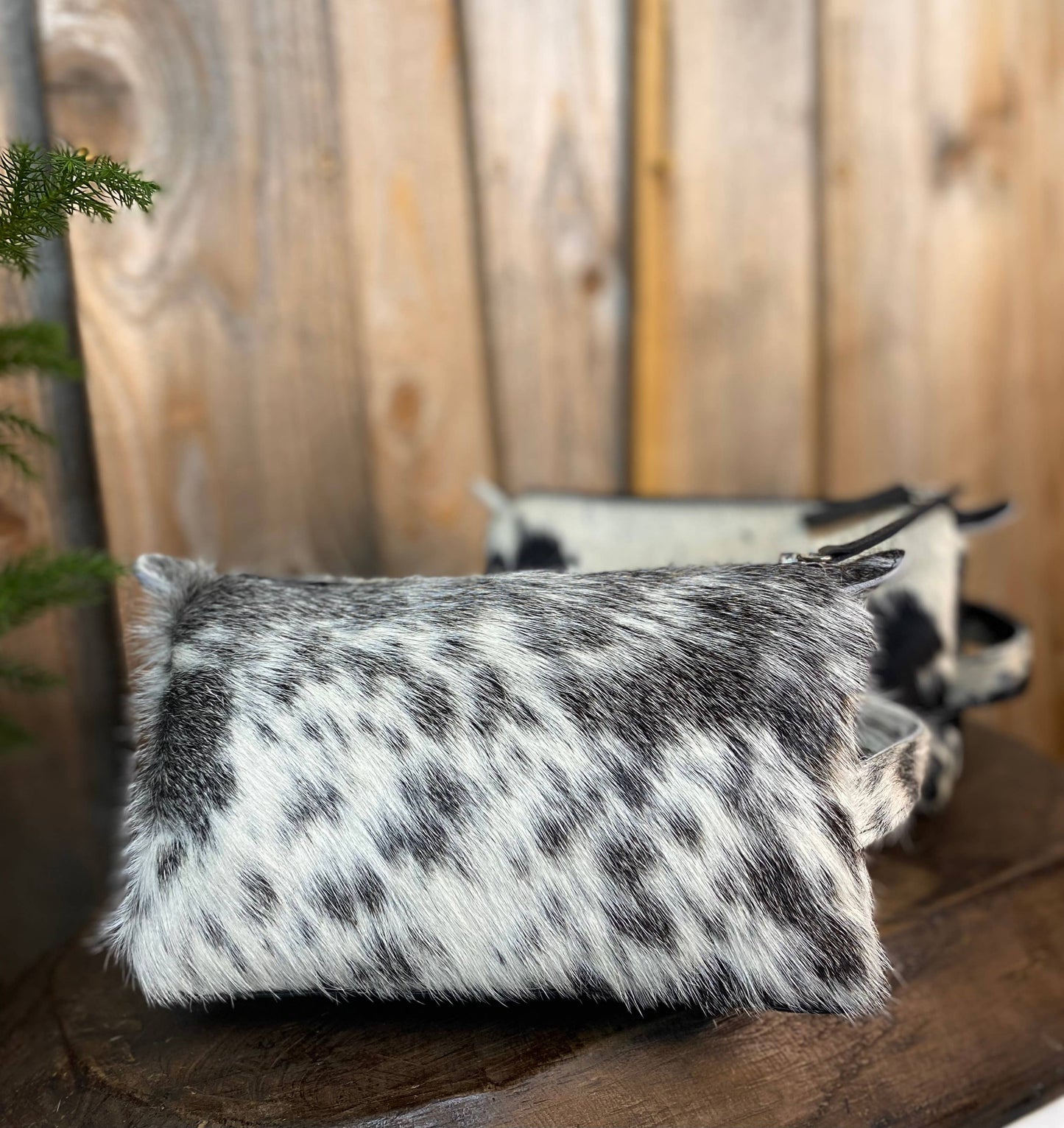 Cowhide Kit Bag - Toiletry    